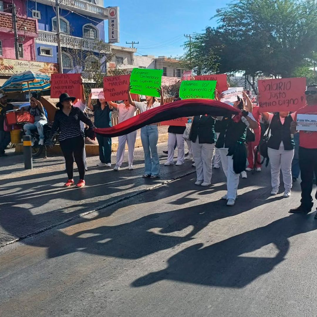 Carriles del bulevar Revolución fueron bloqueados por unos momentos